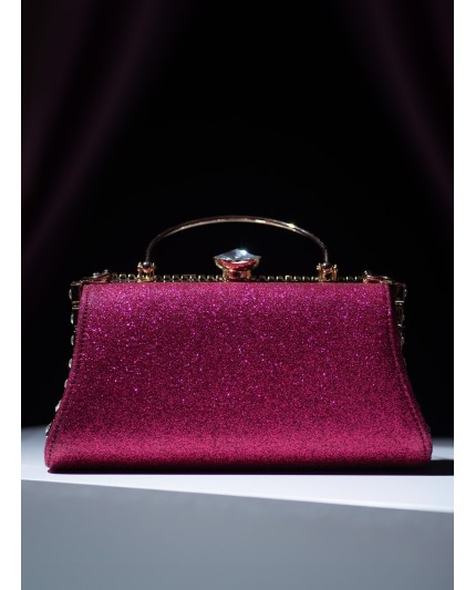 Le baiser de la Reine rose